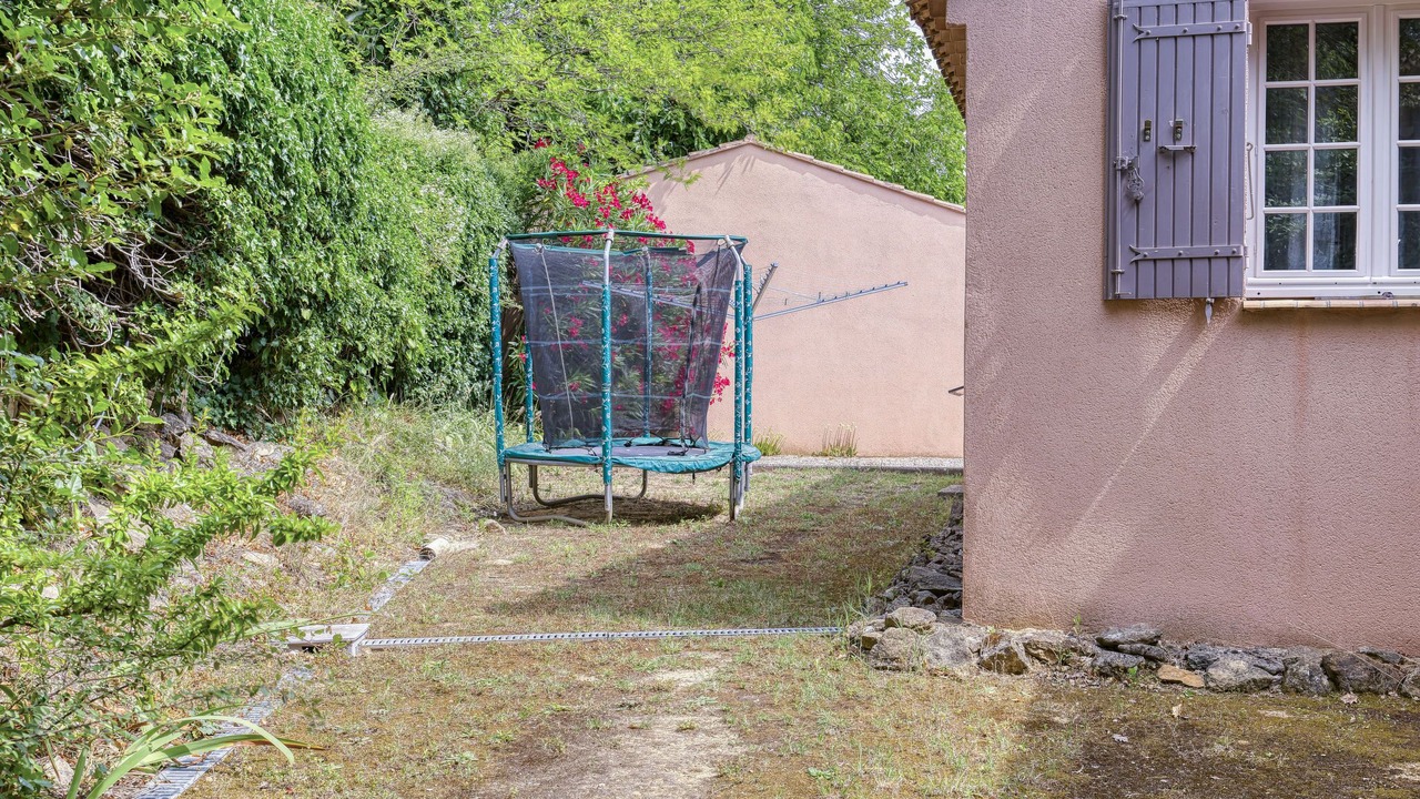 Photo of Outdoor in Sabran
