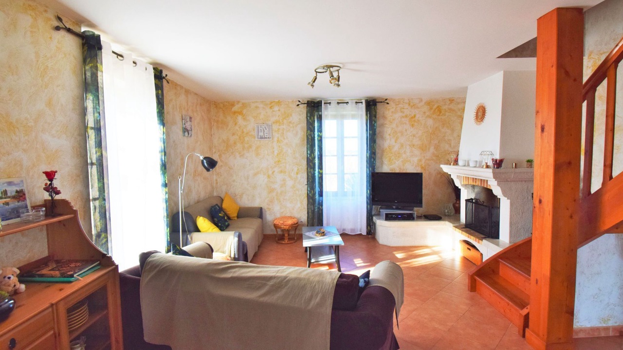 Photo of Livingroom in Madaillan