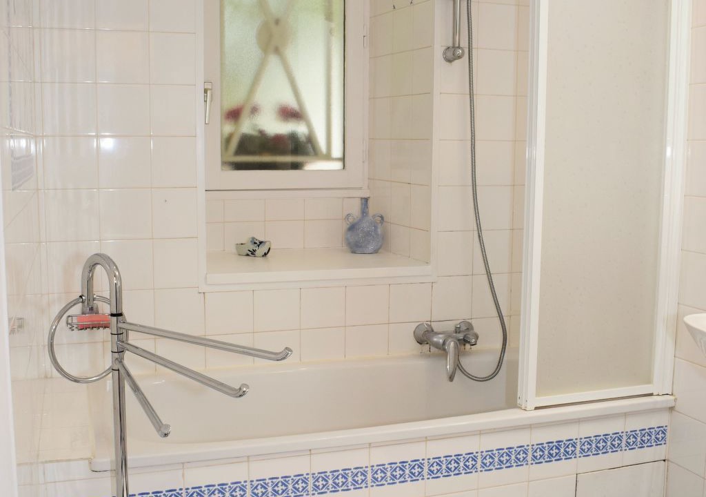Photo of Bathroom in Restigne
