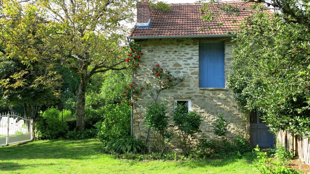 Photo of Others in Saint-Sulpice-les-Feuilles