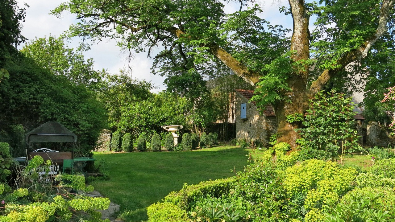 Photo of Outdoor in Saint-Sulpice-les-Feuilles