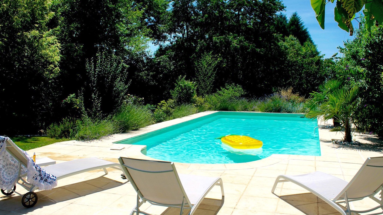 Photo of Outdoor in Saint-Sulpice-les-Feuilles