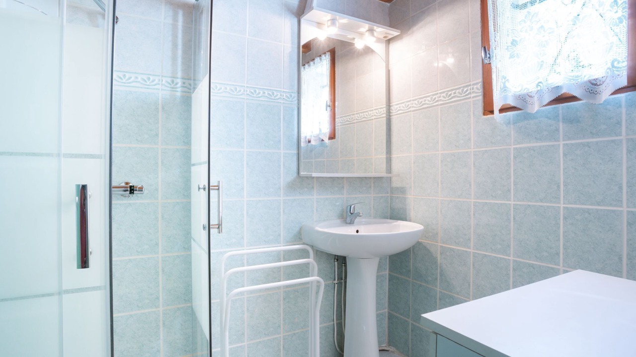 Photo of Bathroom in Valgorge