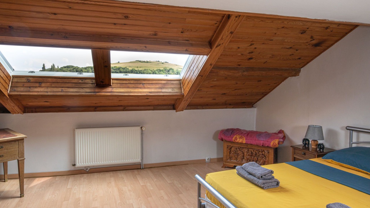 Photo of Others in Epertully