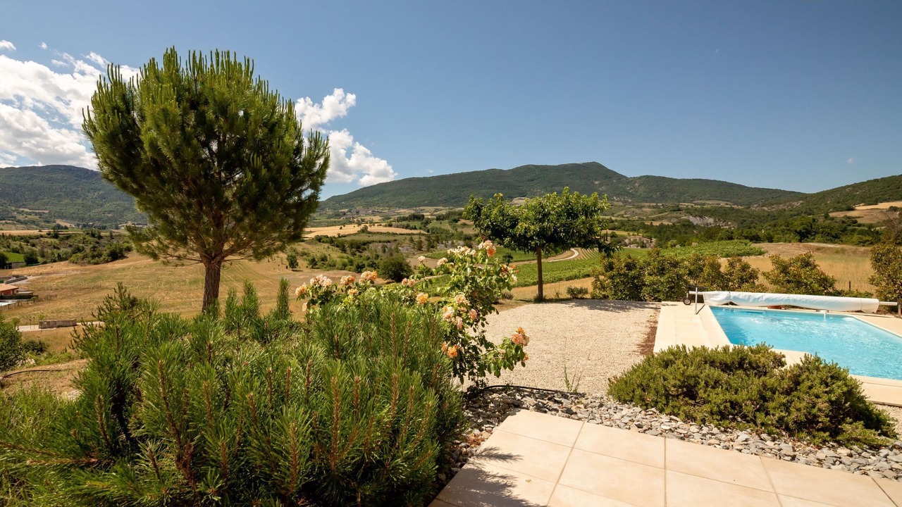 Photo of Outdoor in Sainte-Jalle