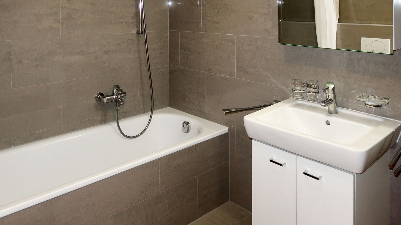 Photo of Bathroom in Vex
