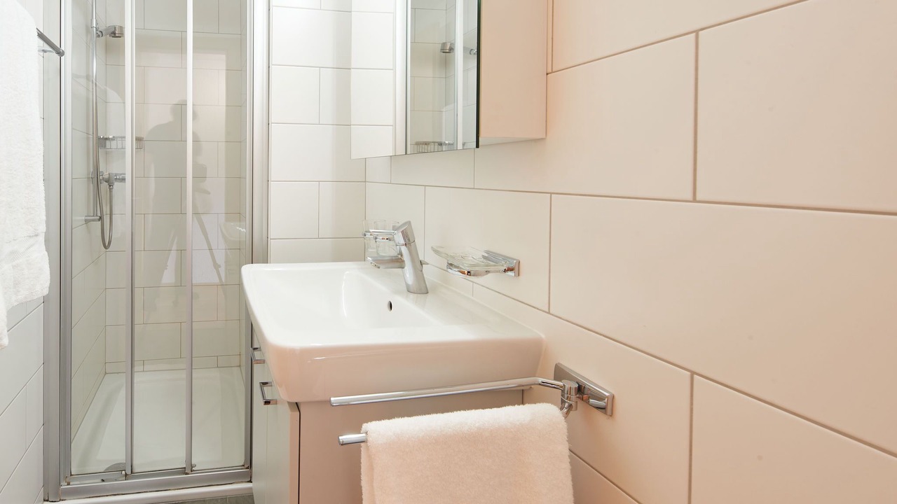 Photo of Bathroom in Vex