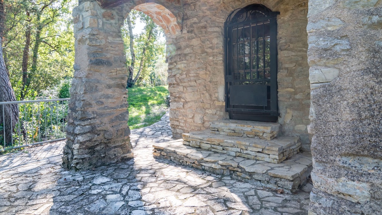 Photo of Others in Flassans-sur-Issole