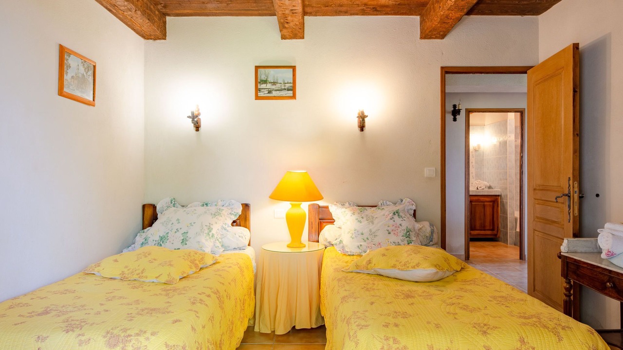 Photo of Others in Bauduen