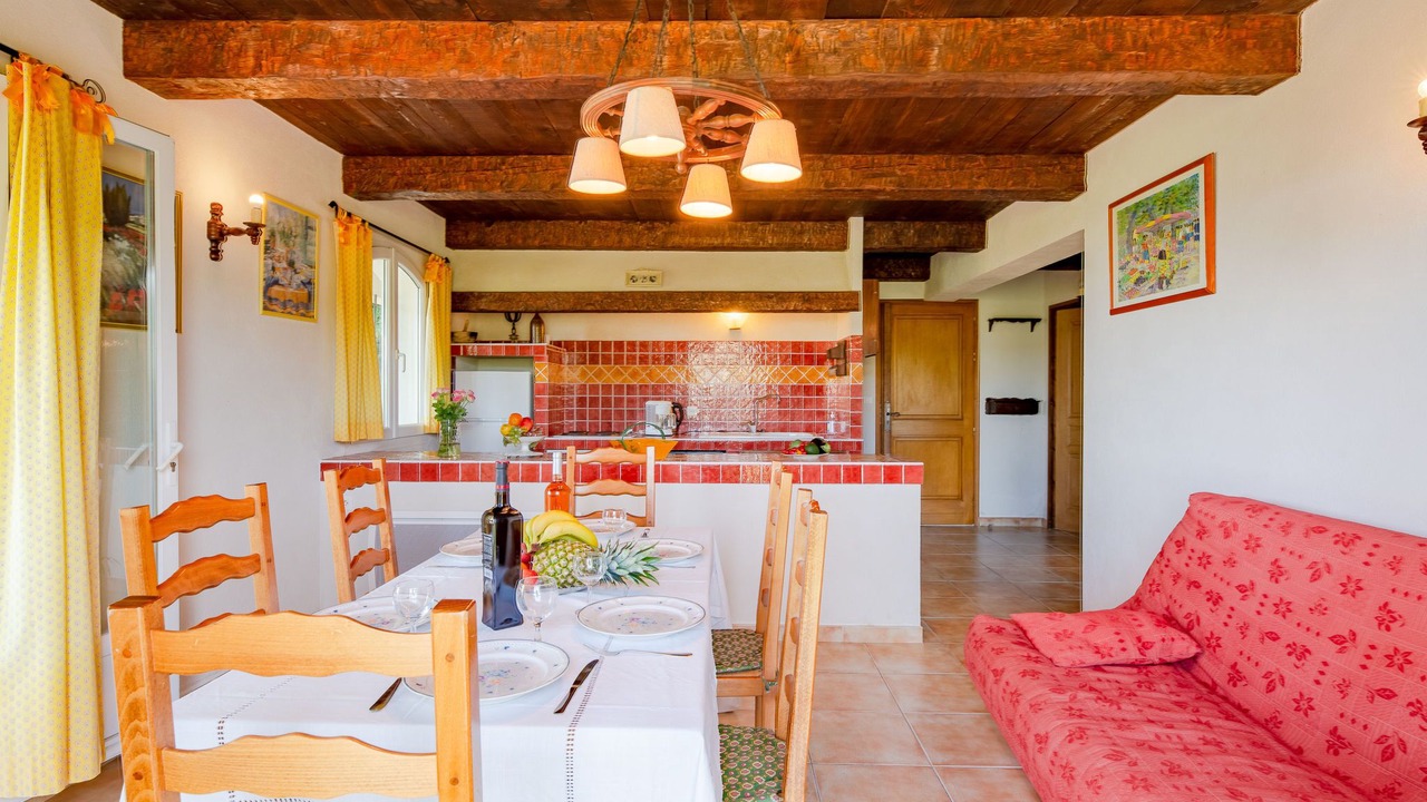 Photo of Livingroom in Bauduen