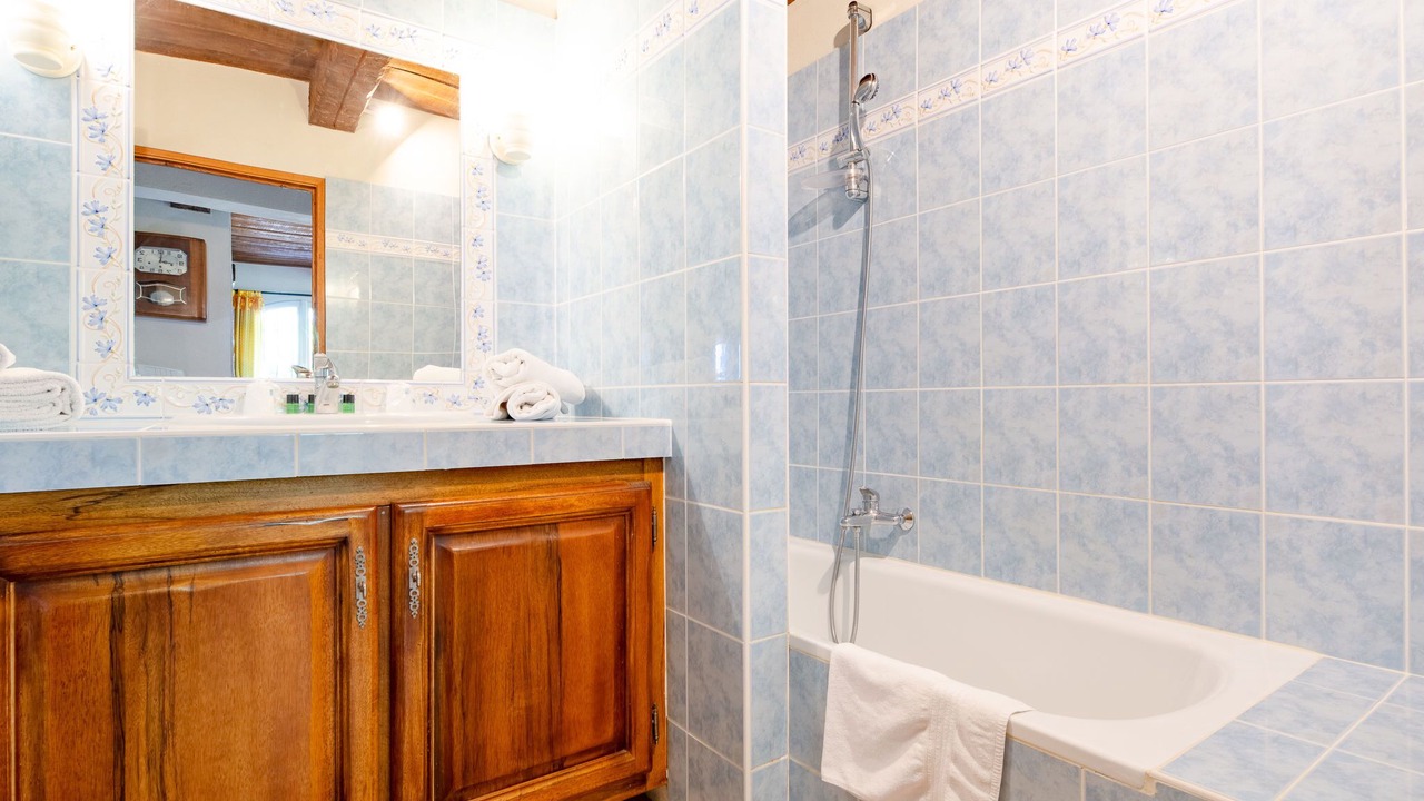 Photo of Bathroom in Bauduen