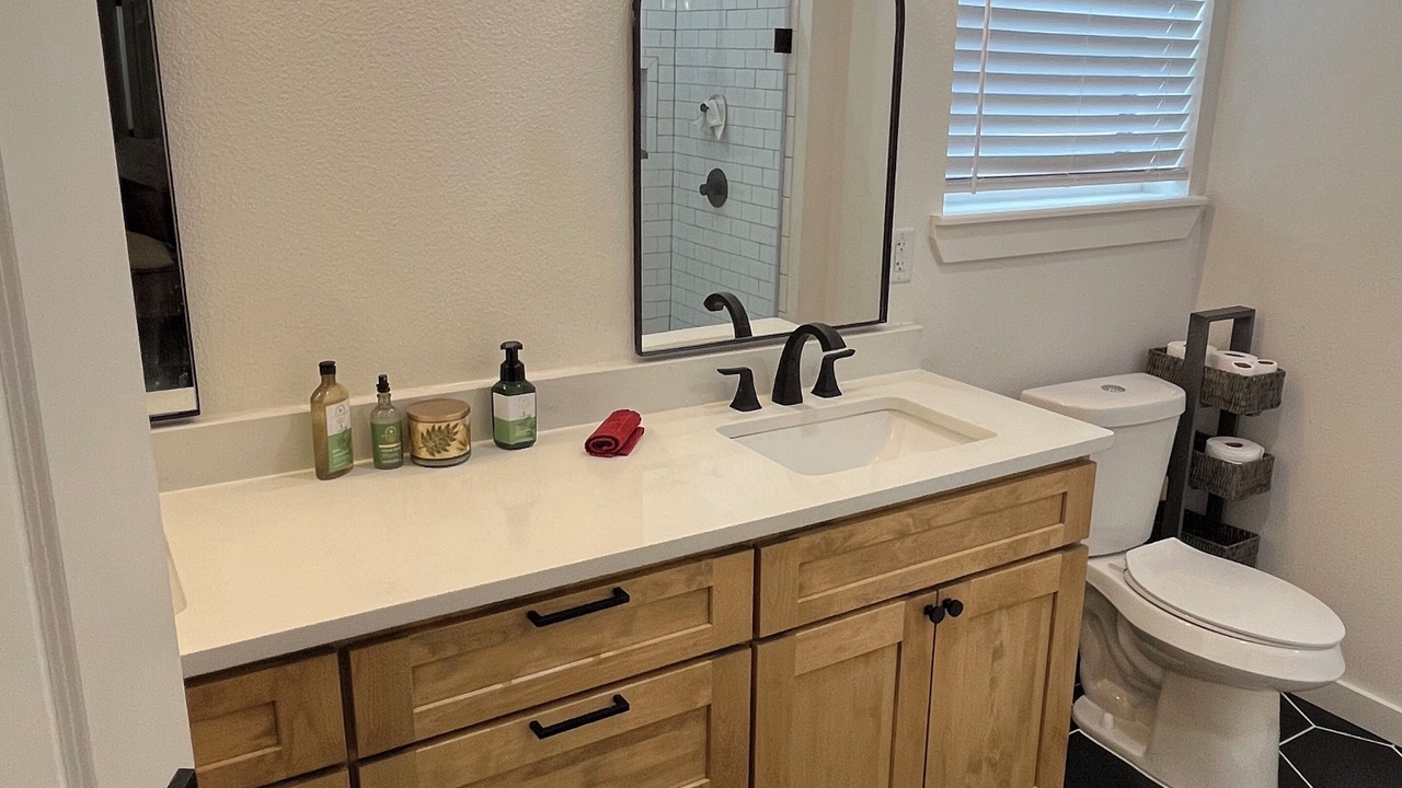 Photo of Bathroom in Izoro