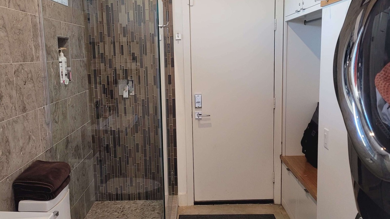 Photo of Bathroom in Clear Lake