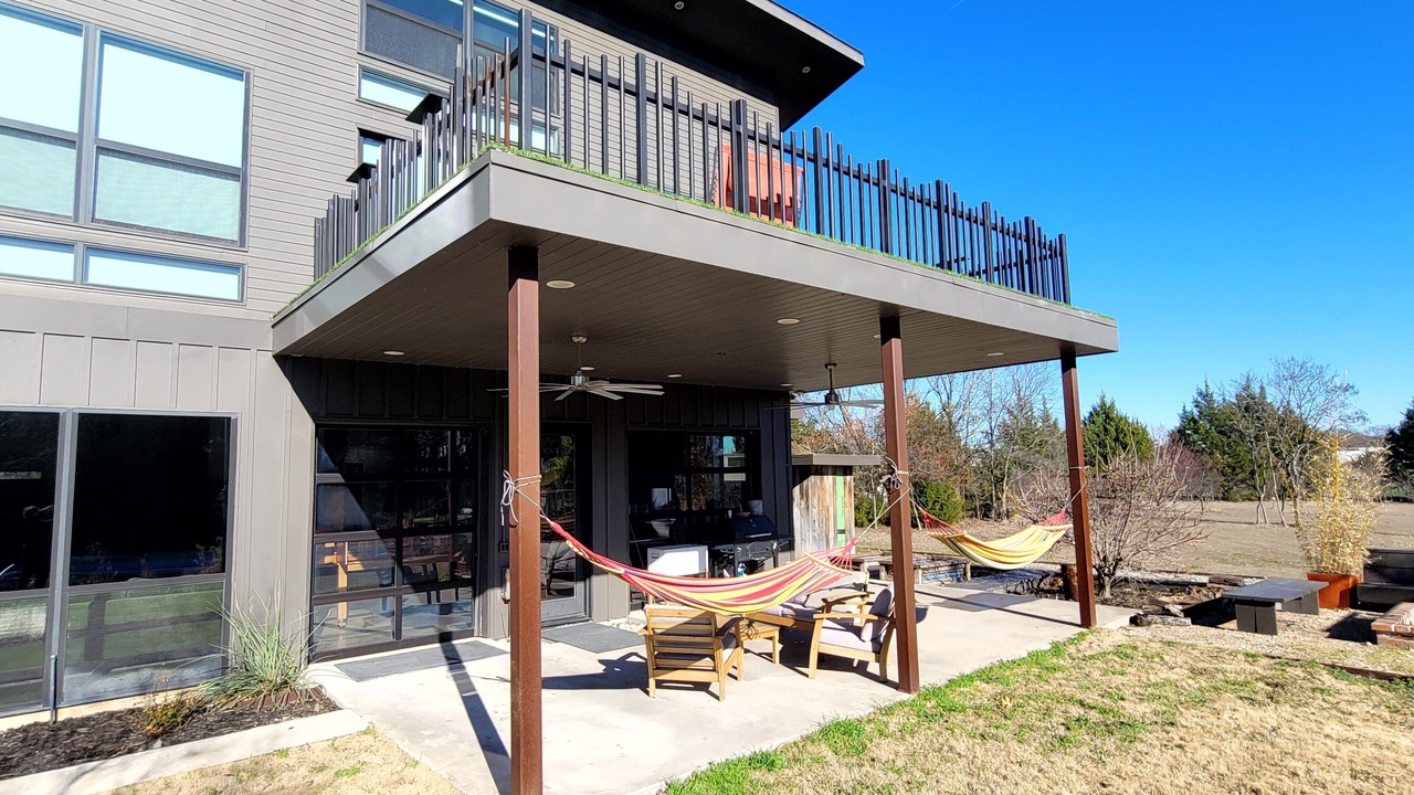 Photo of Patio Balcony in Clear Lake