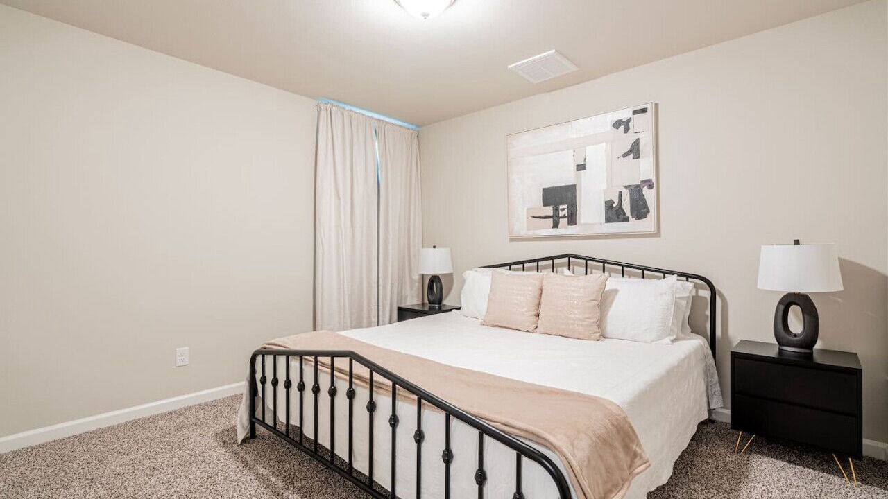 Photo of Bedroom in Broussard