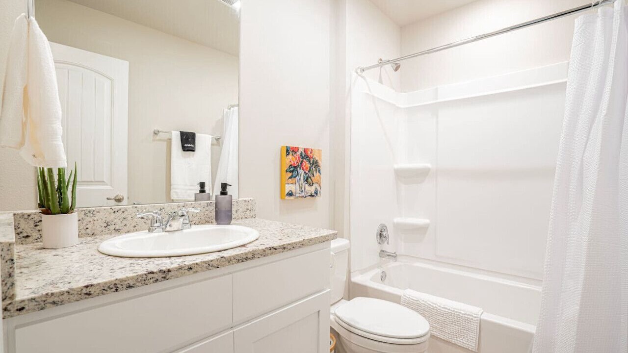 Photo of Bathroom in Broussard