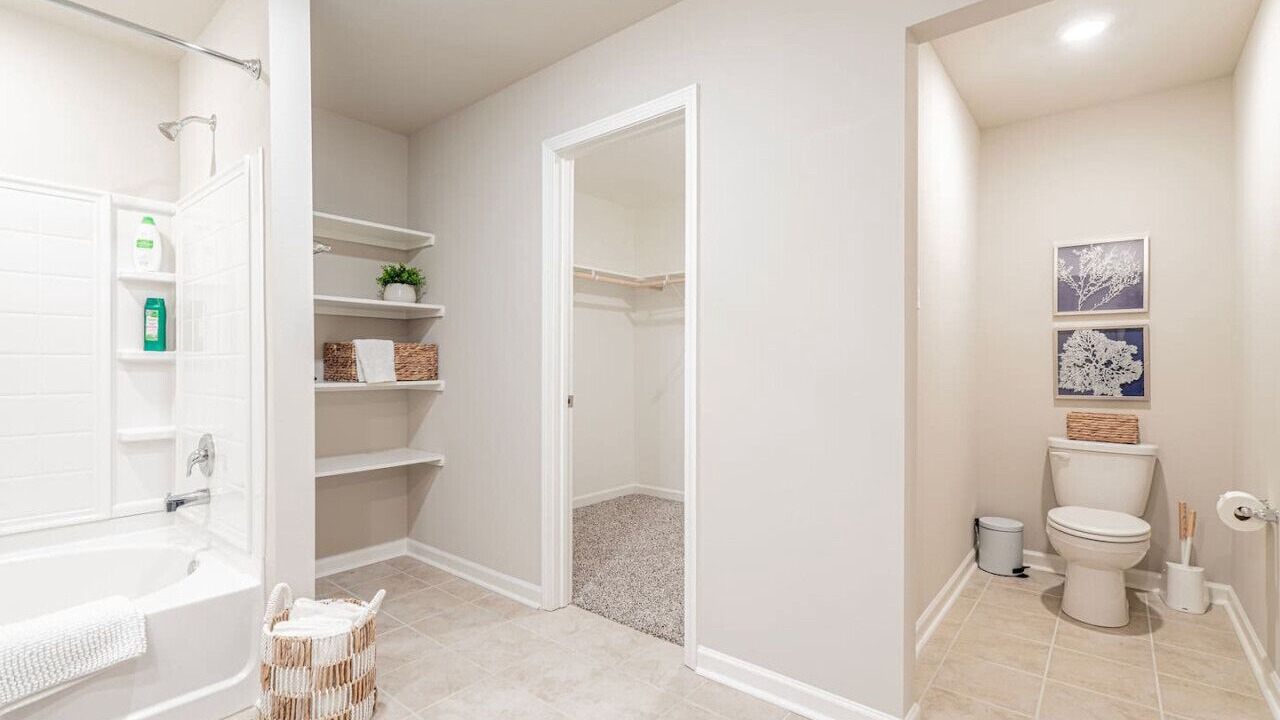 Photo of Bathroom in Broussard