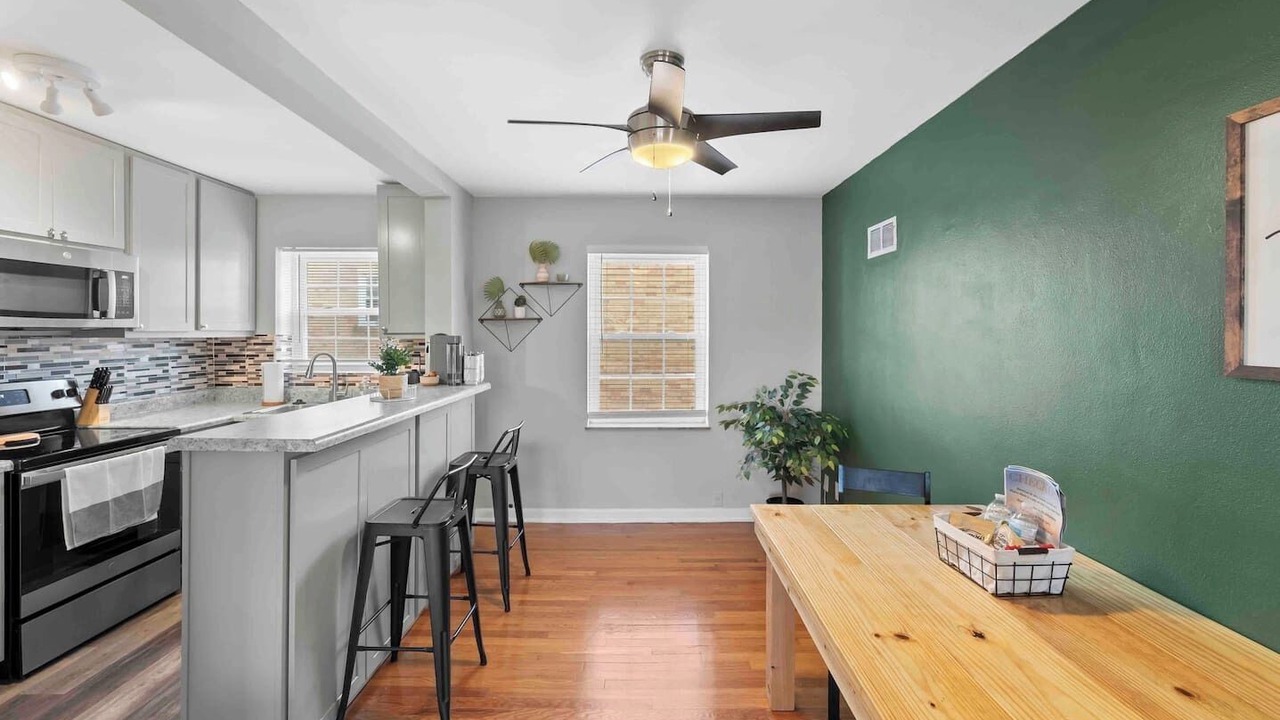 Photo of Kitchen in St. Louis Hills