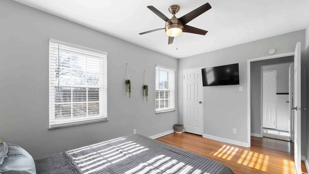 Photo of Bedroom in St. Louis Hills
