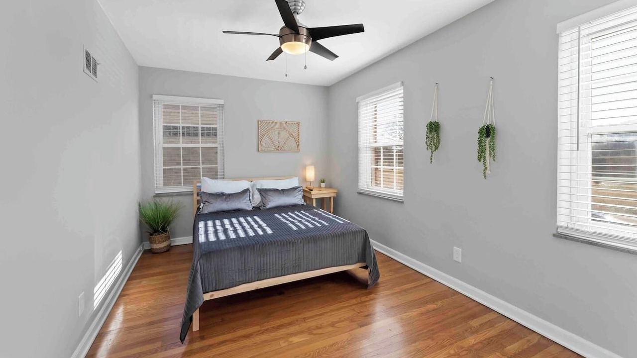 Photo of Bedroom in St. Louis Hills