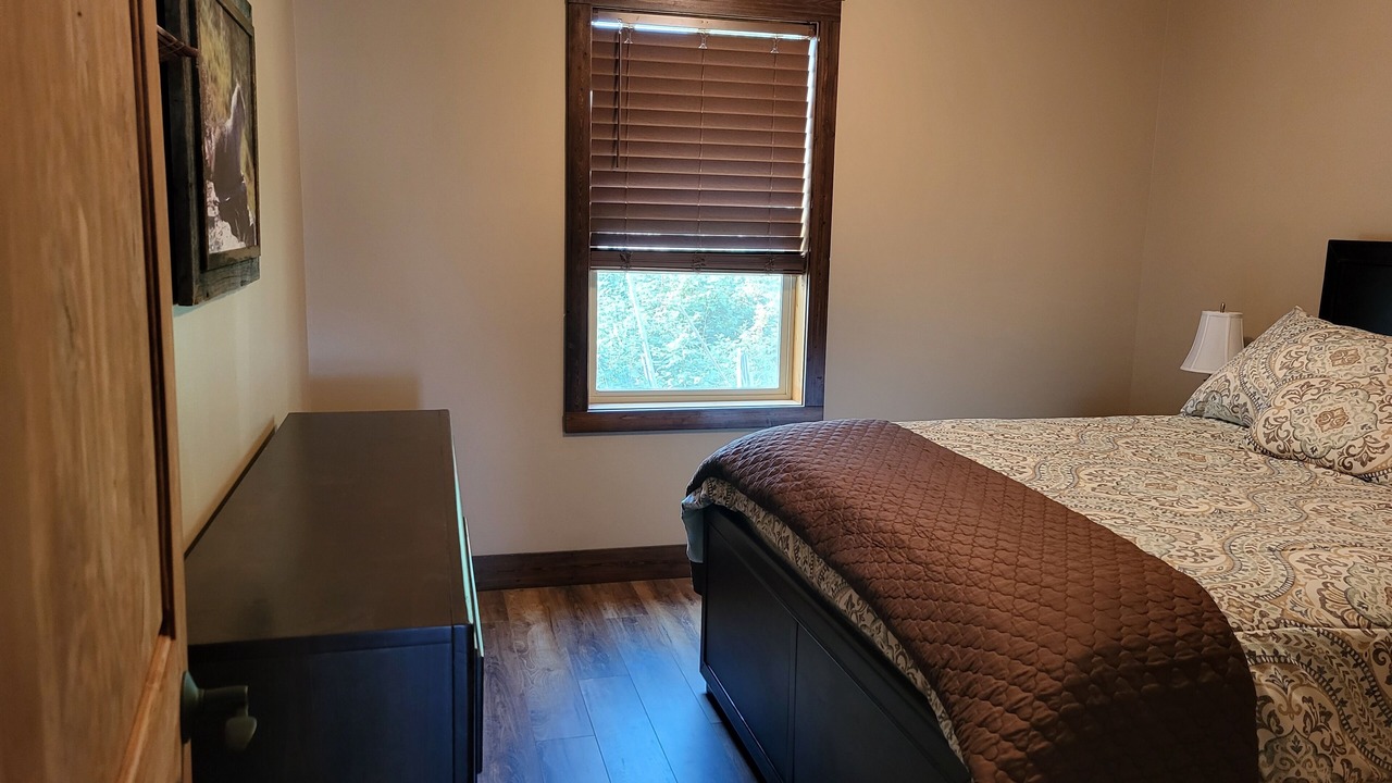 Photo of Bedroom in Eureka