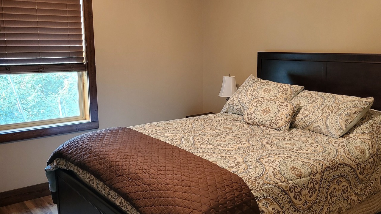 Photo of Bedroom in Eureka