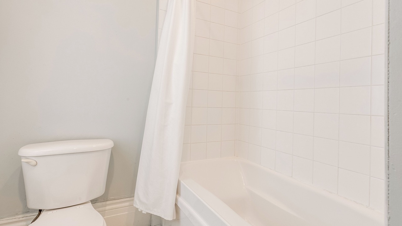 Photo of Bathroom in Bickford Park