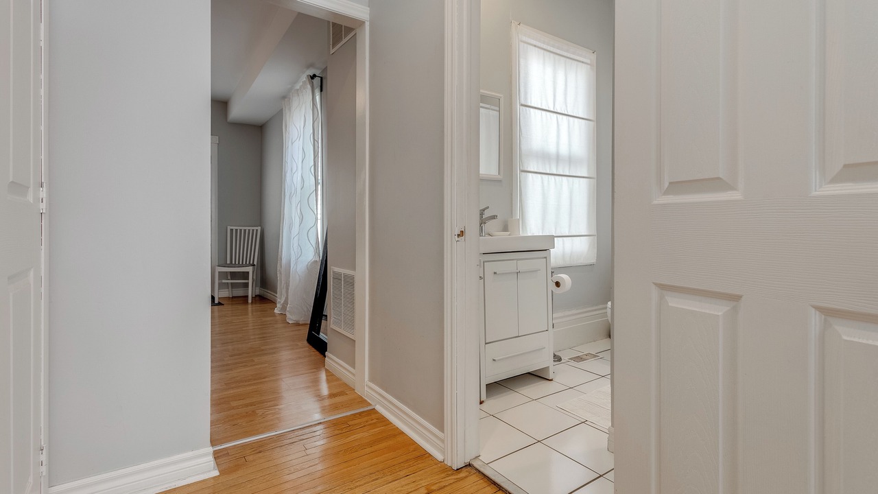 Photo of Bathroom in Bickford Park
