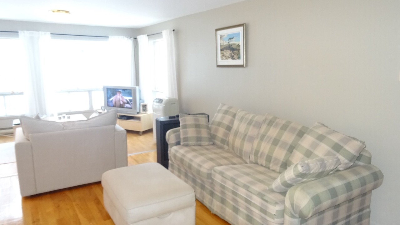 Photo of Livingroom in Lac-Connelly