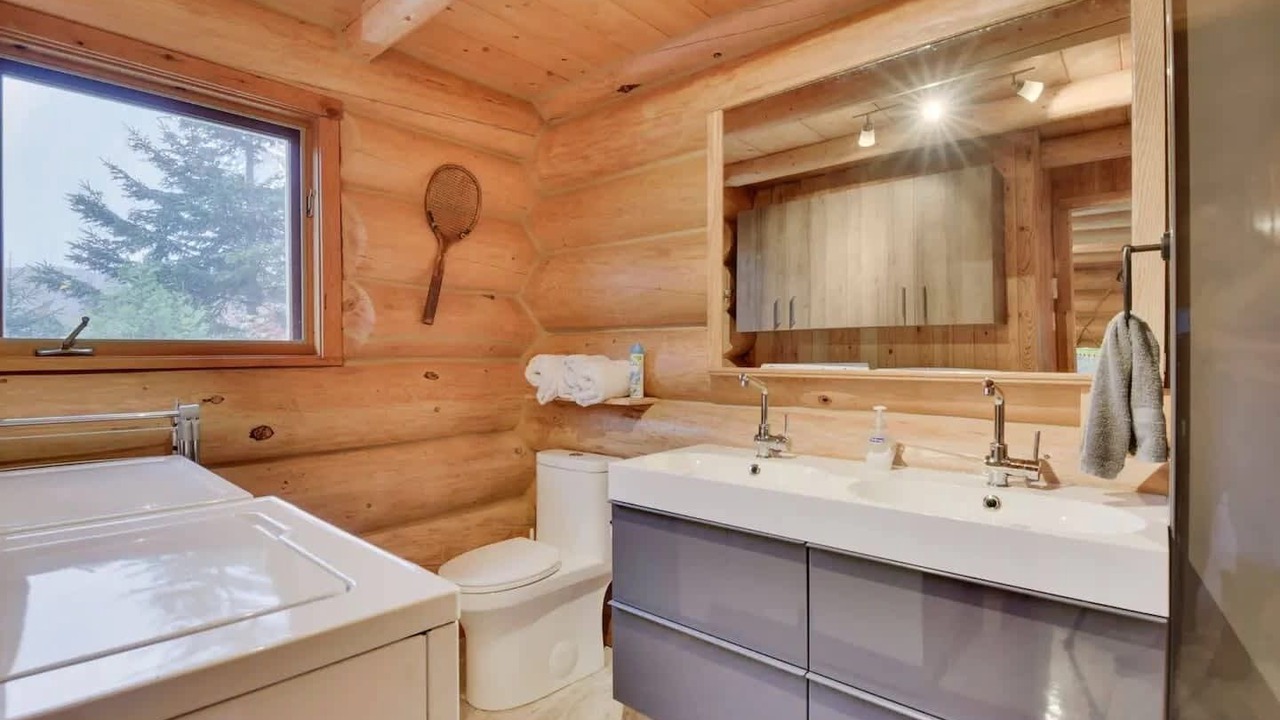 Photo of Bathroom in Trois-Rives