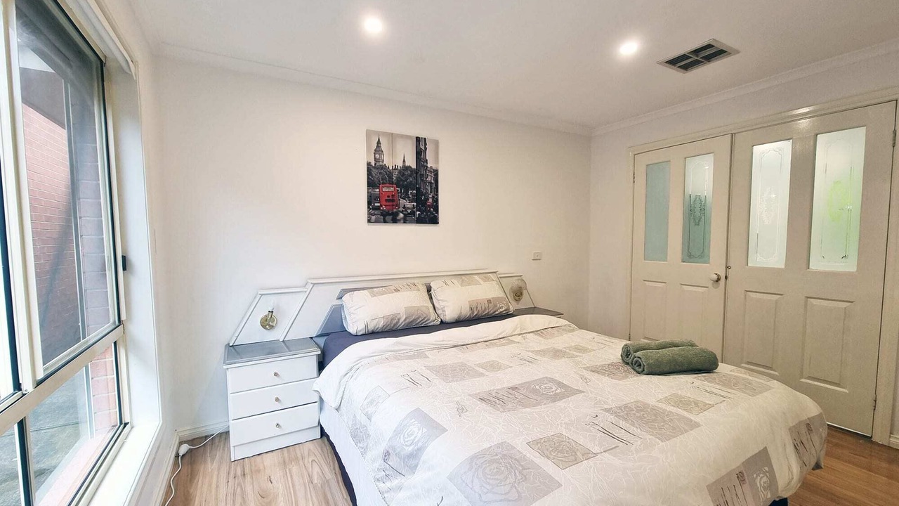 Photo of Bedroom in Sunshine West