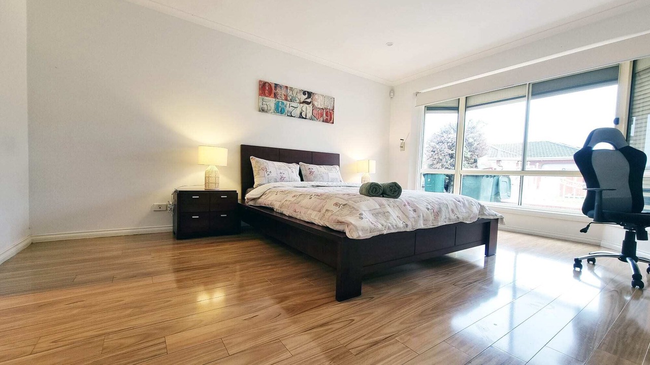 Photo of Bedroom in Sunshine West