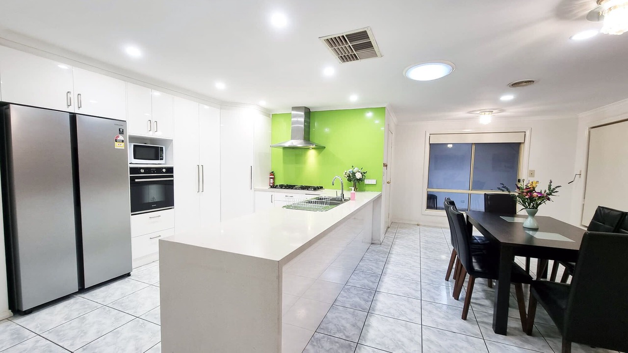 Photo of Kitchen in Sunshine West