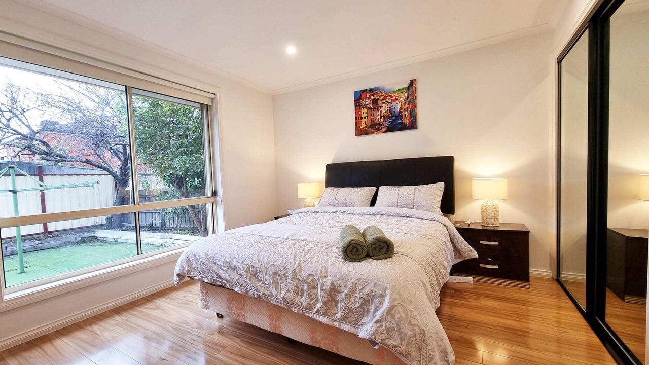 Photo of Bedroom in Sunshine West