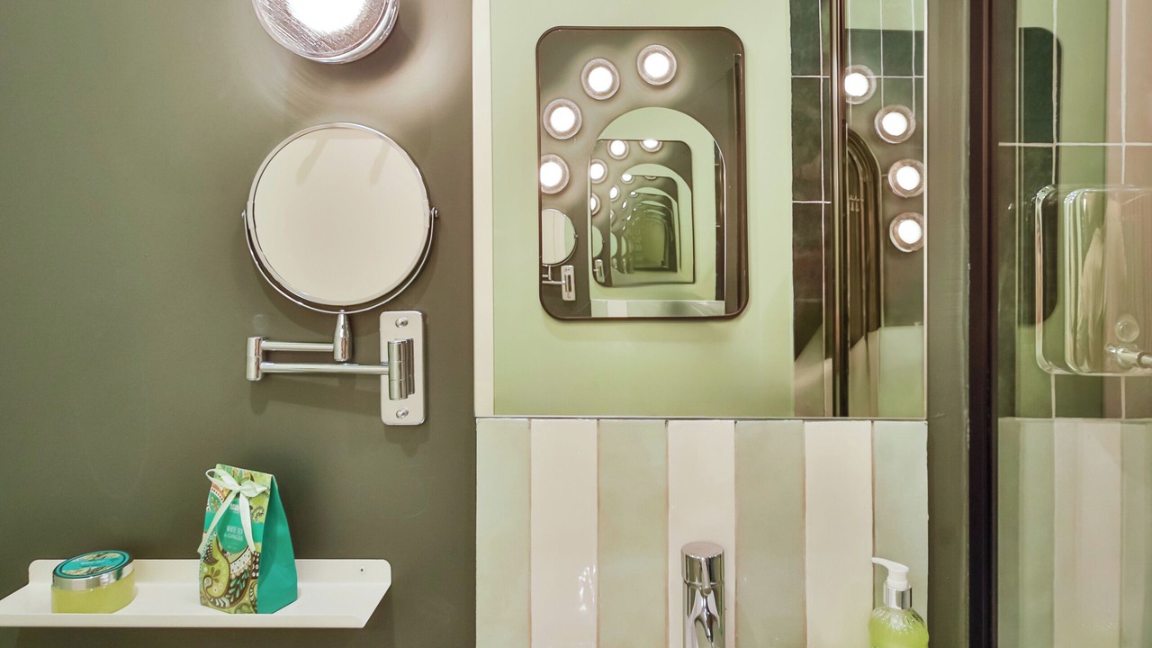 Photo of Bathroom in Palais-Royal