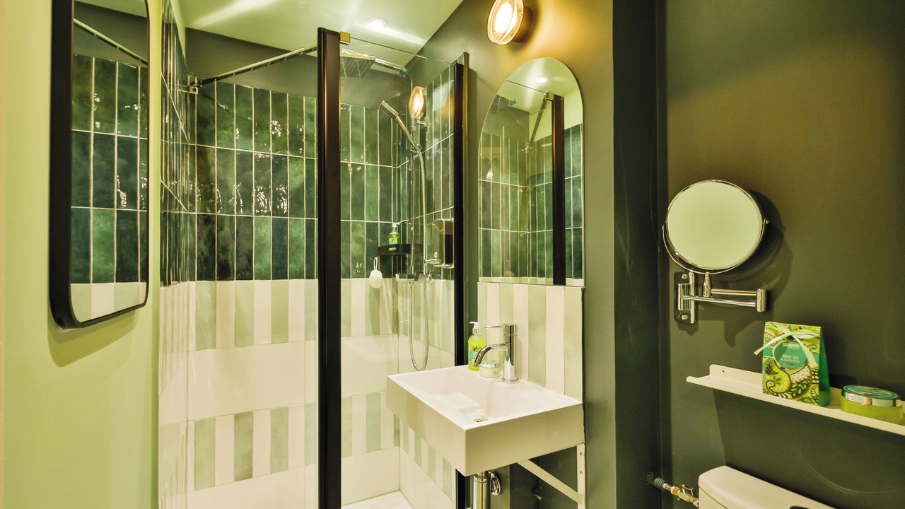 Photo of Bathroom in Palais-Royal