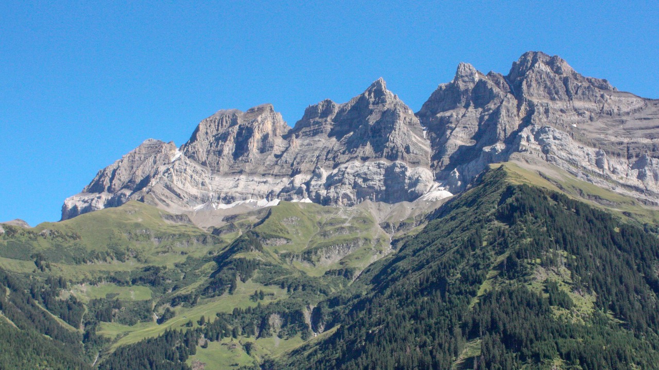 Photo of Others in Champery