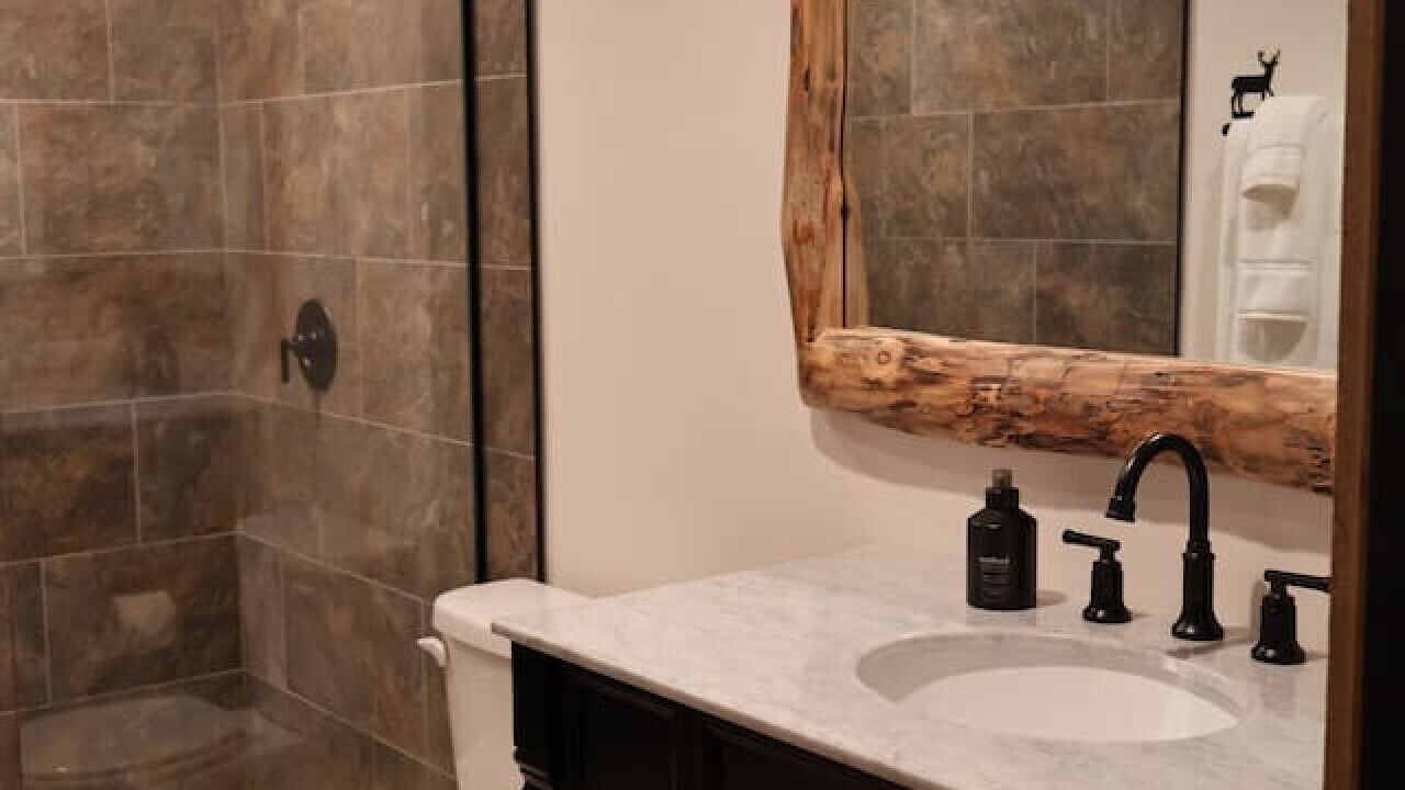 Photo of Bathroom in Imperial