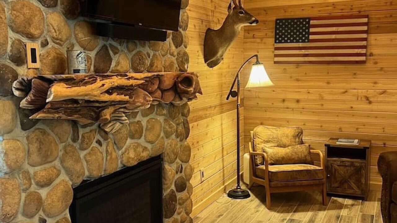 Photo of Others in Imperial