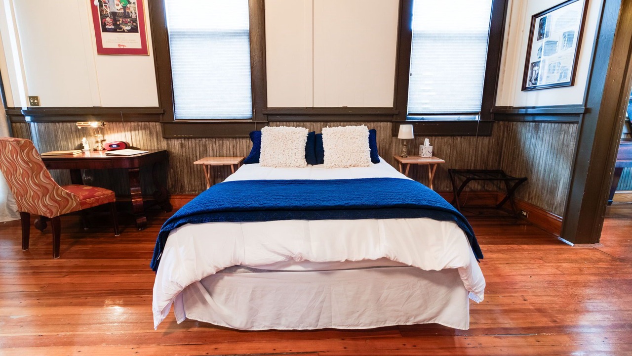 Photo of Bedroom in Scott