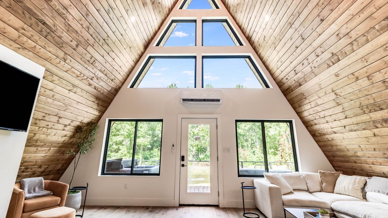 Photo of Bedroom in New Iberia