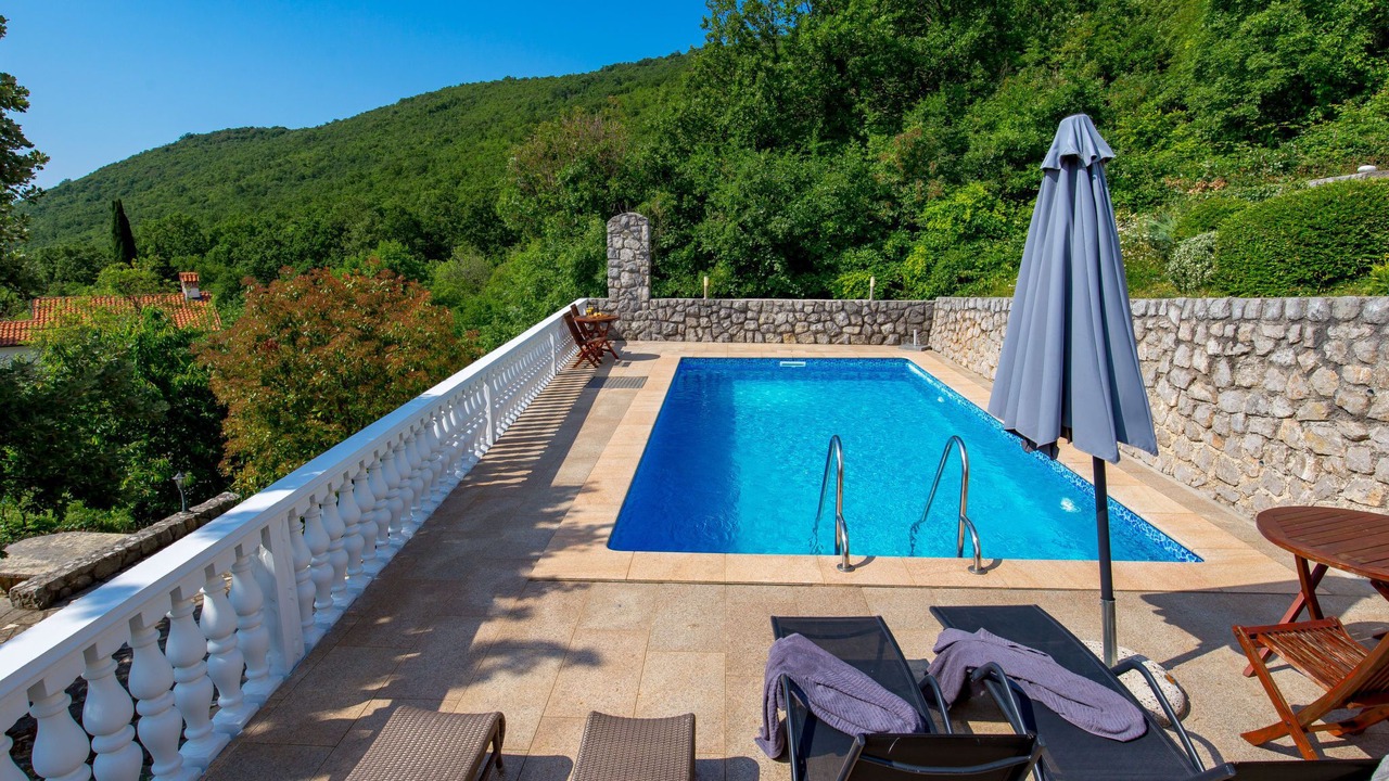 Photo of Outdoor in Martina