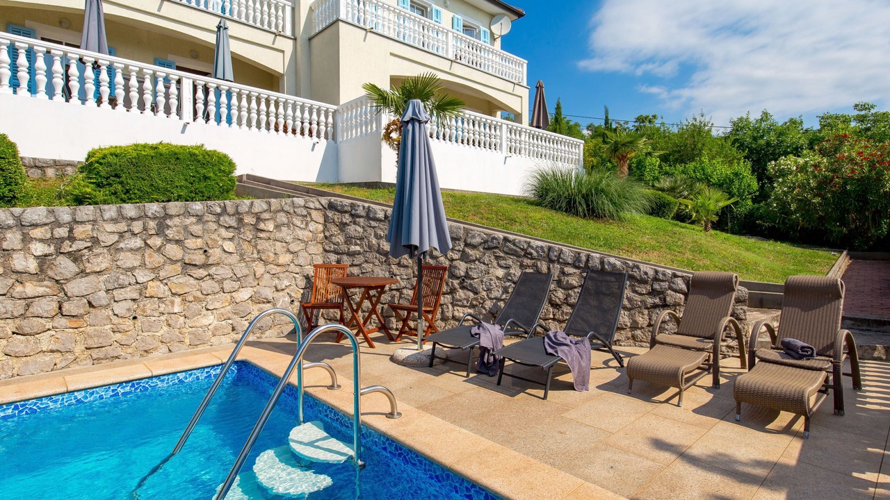 Photo of Outdoor in Martina
