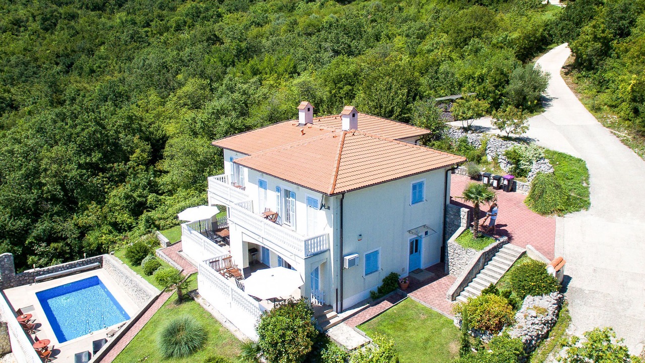 Photo of Outdoor in Martina