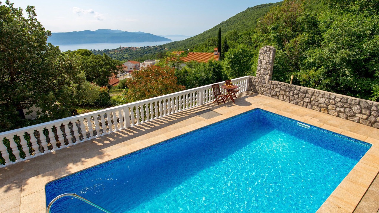 Photo of Outdoor in Martina