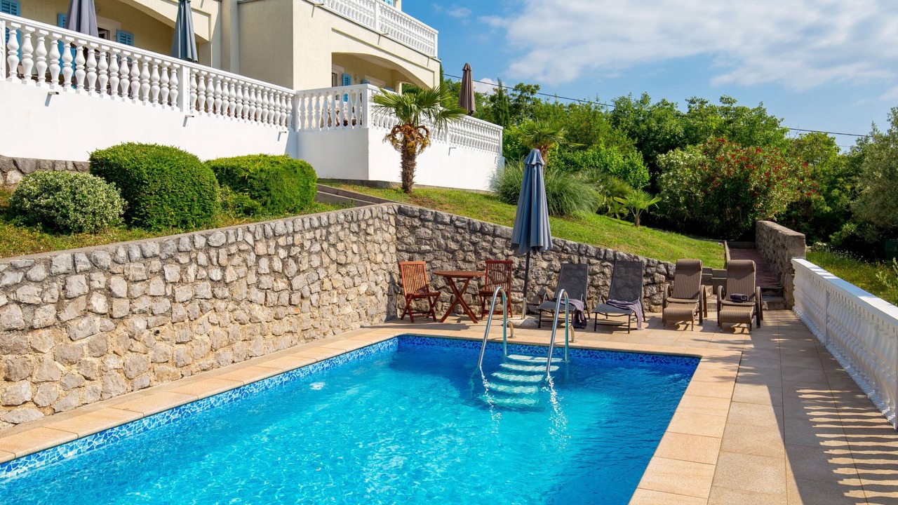 Photo of Outdoor in Martina