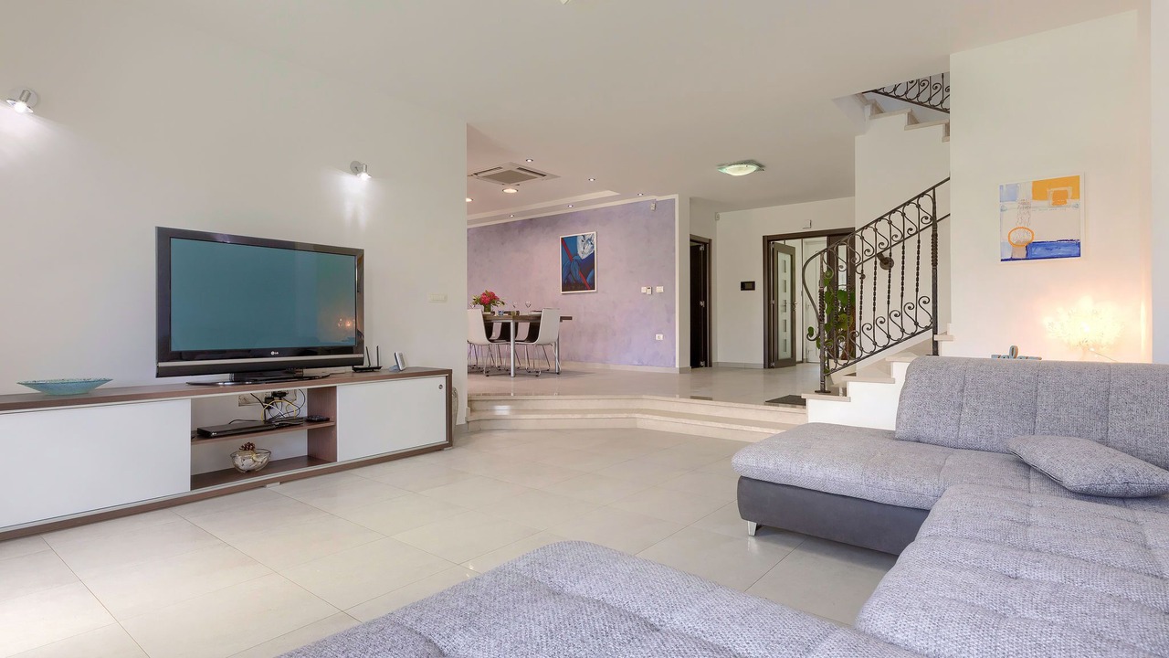 Photo of Livingroom in Sisan