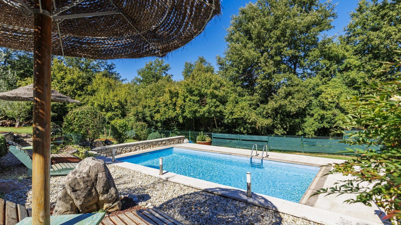 Photo of Outdoor in Matohanci