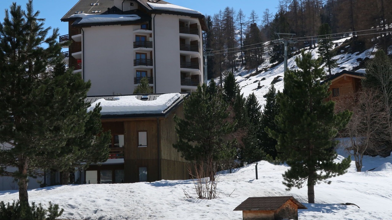 Photo of Outdoor in Noveli