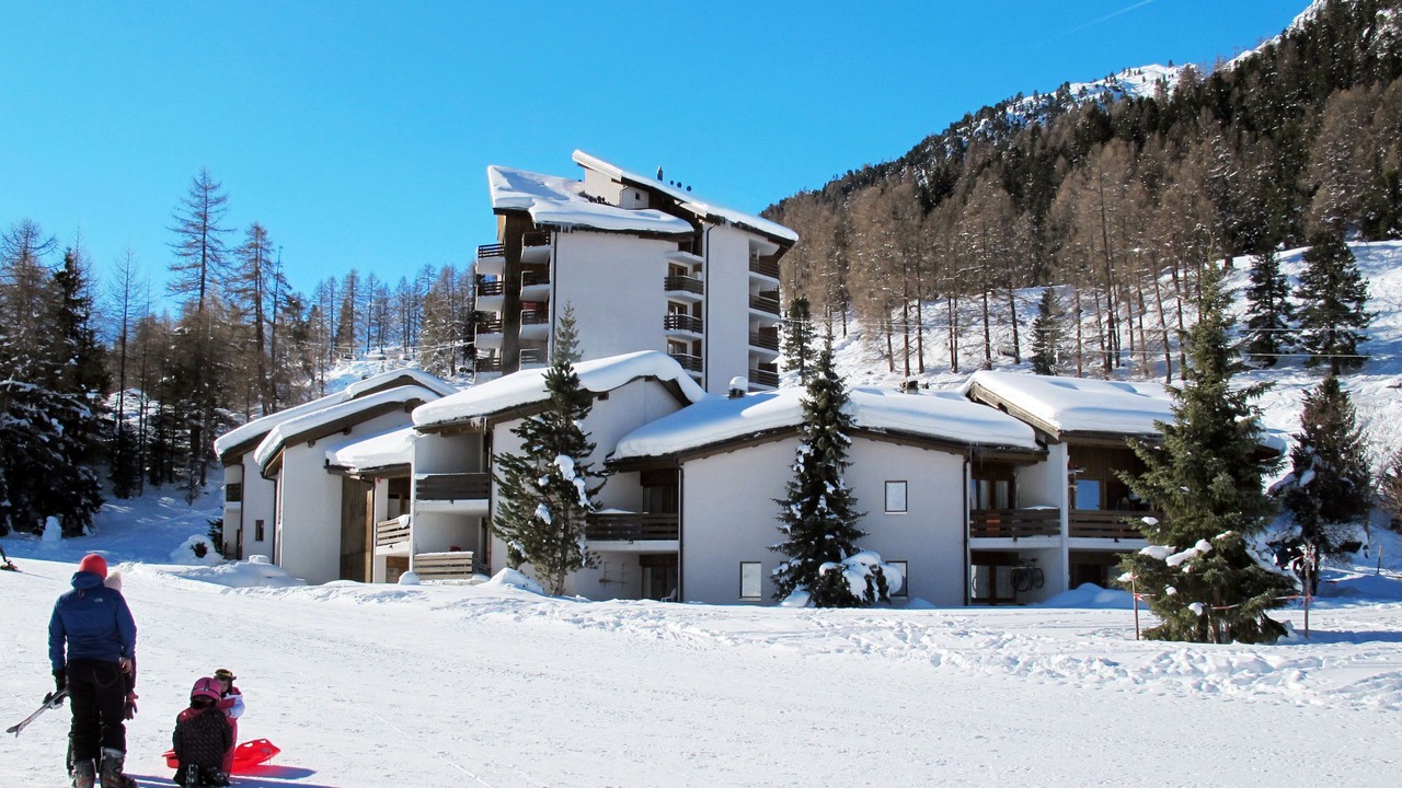Photo of Outdoor in Noveli